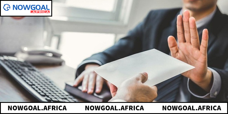 Giới hạn trách nhiệm pháp lý đối với các sai sót dữ liệu